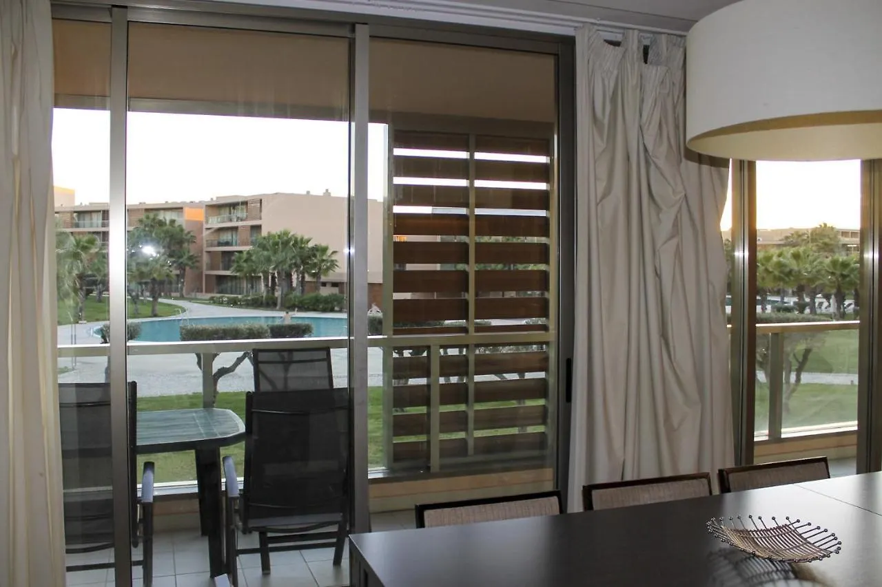 Herdade Dos Salgados,T3 8D-0B, Vila Das Lagoas contacts
